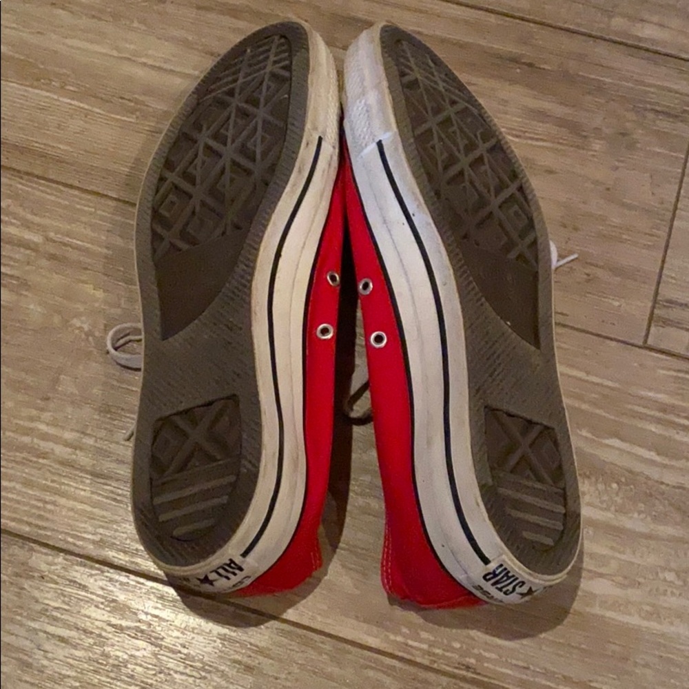 Men’s Red All Star Converse - Picture 2 of 4